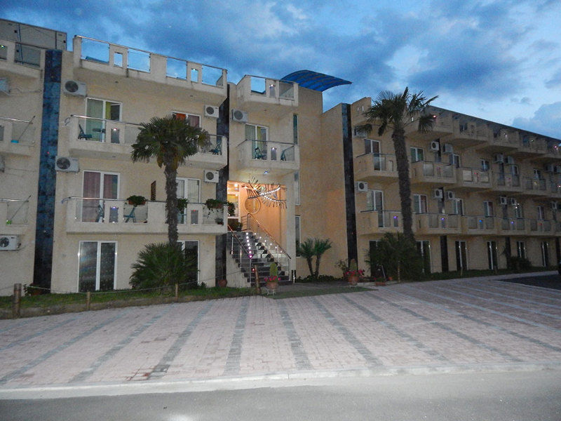Lilalo Ηotel Paralía Buitenkant foto