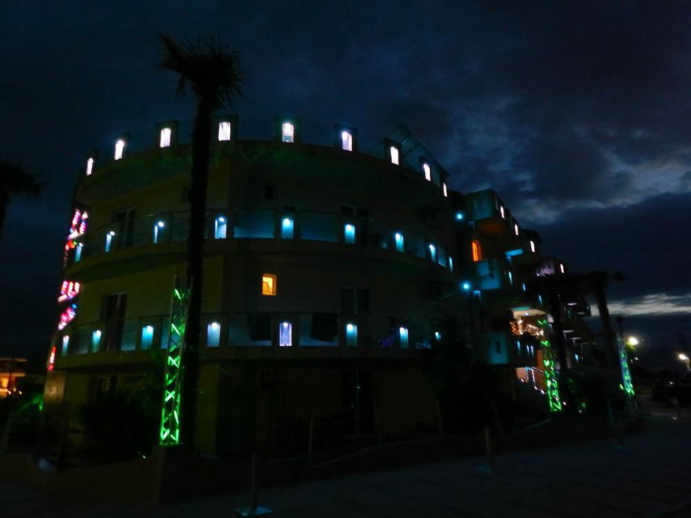 Lilalo Ηotel Paralía Buitenkant foto