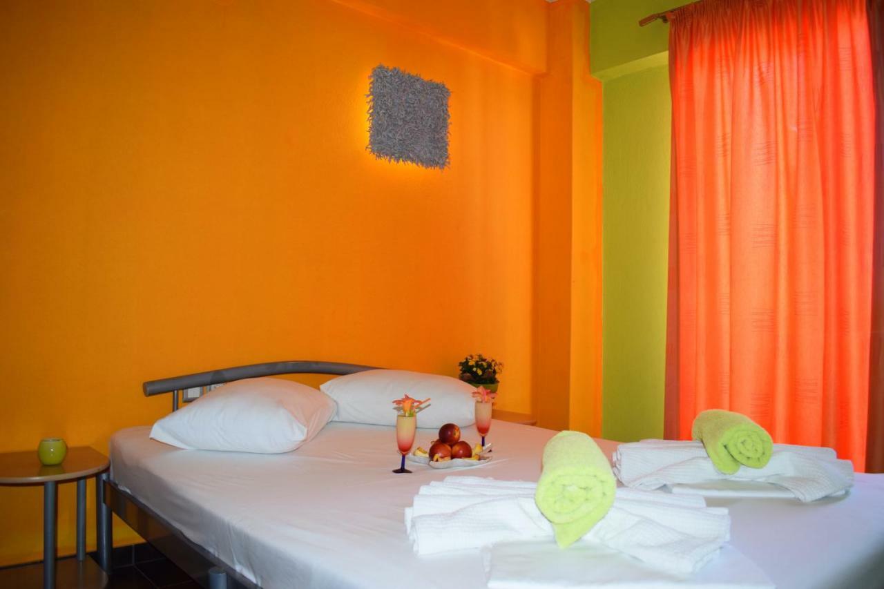 Lilalo Ηotel Paralía Buitenkant foto