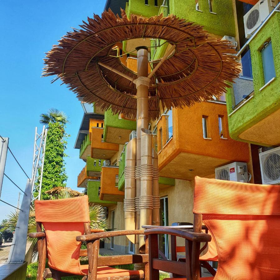 Lilalo Ηotel Paralía Buitenkant foto