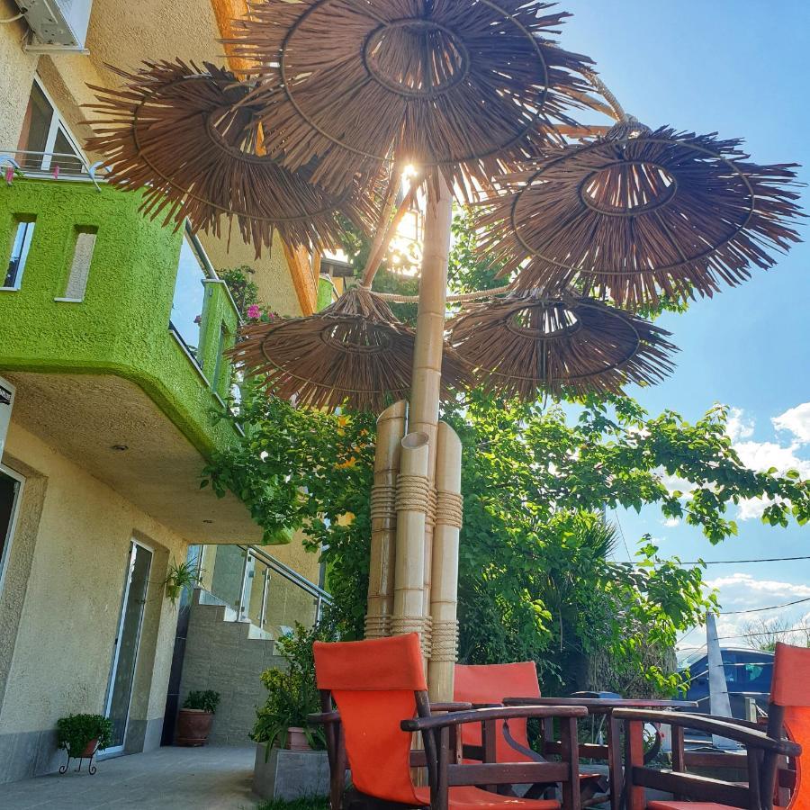 Lilalo Ηotel Paralía Buitenkant foto